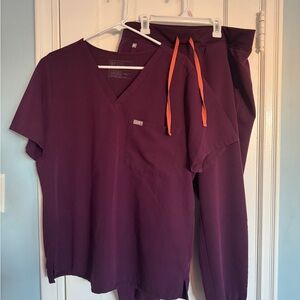 Figs Deep Purple Scrub Set with Bright Orange Accents